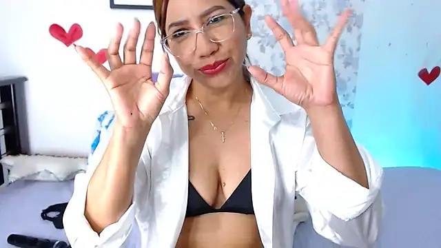 vanessa cute1 online show from February 22, 5:02 pm