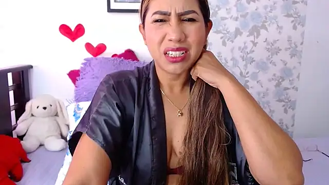 vanessa cute1 online show from June 10, 5:01 pm