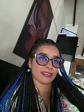 Snapshot of Alizon_1 chatting on June 5, 7:52 pm Alizon 1 online show from June 5, 7:52 pm