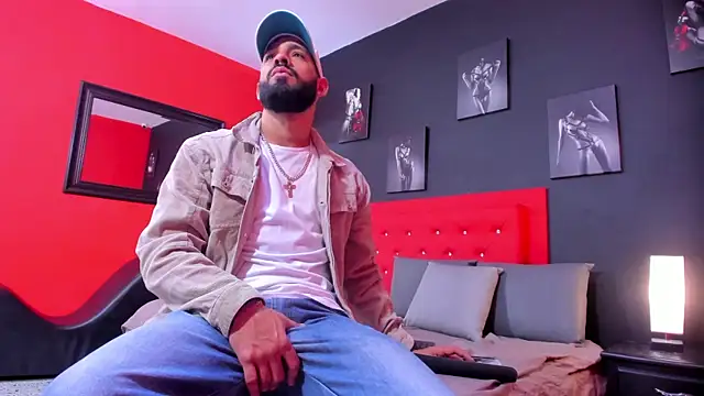 Thiagogomez online show from November 5, 12:38 pm