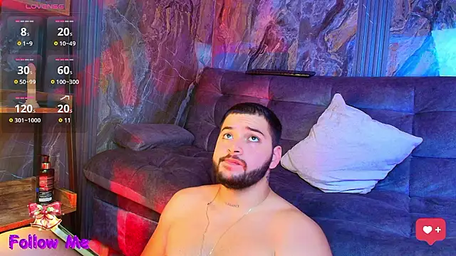 Andrew Brown online show from December 7, 7:43 pm