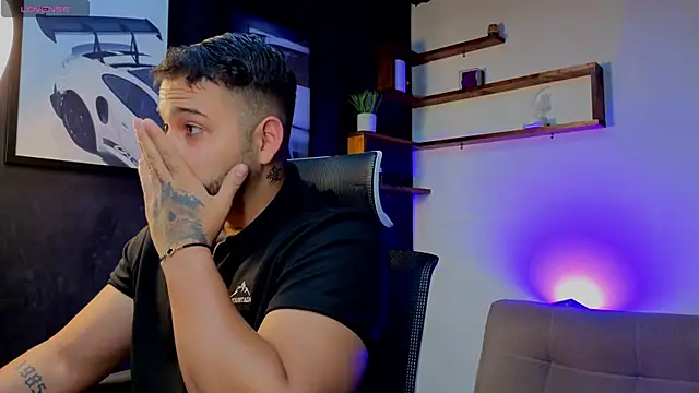 Andrew Brown online show from October 25, 4:13 pm