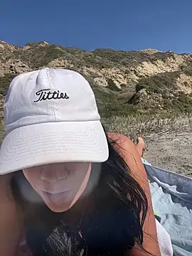 Bigbuttbrooklynn online show from March 19, 10:20 pm