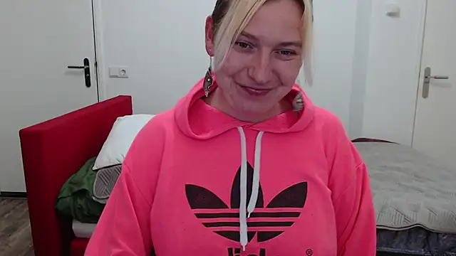 cumfun online show from February 9, 5:43 pm