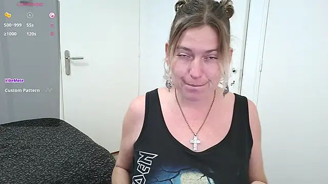 cumfun online show from December 4, 1:31 pm