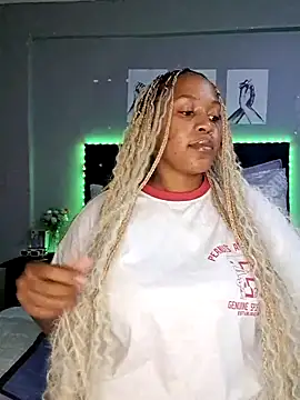 Toya P online show from February 27, 8:31 pm