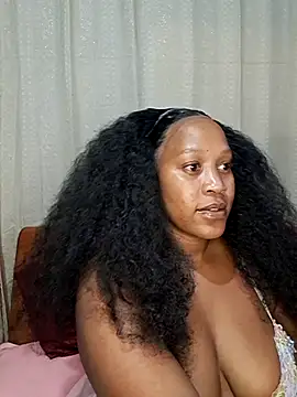 Toya P online show from July 25, 6:16 pm