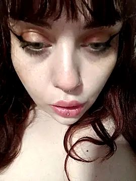Snapshot of persefone97 chatting on March 3, 9:15 pm persefone97 online show from March 3, 9:15 pm