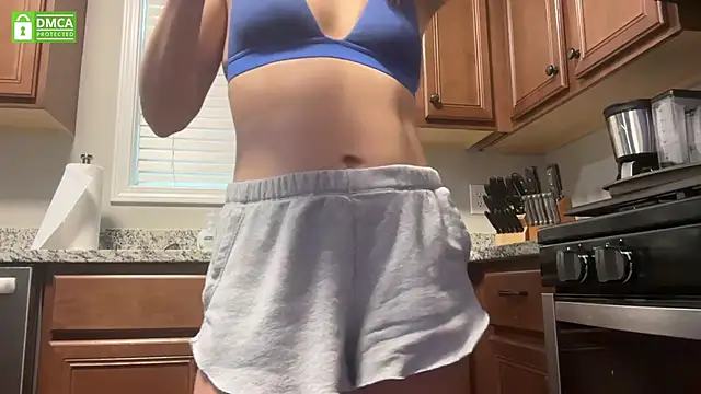 Cosmic Rose online show from October 9, 1:42 pm