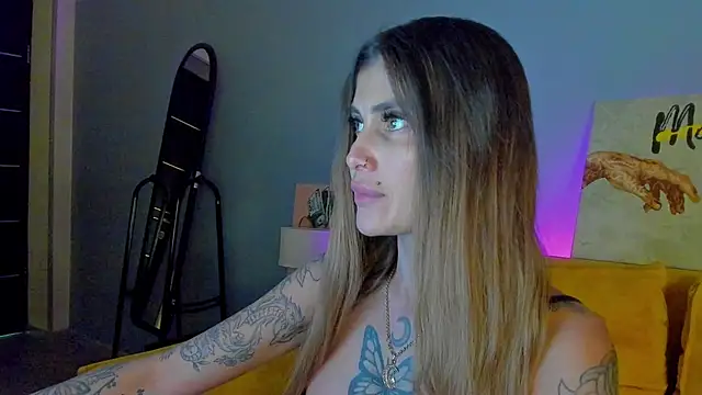 Snapshot of Patricia_Cox chatting on October 25, 8:14 pm Patricia Cox online show from October 25, 8:14 pm