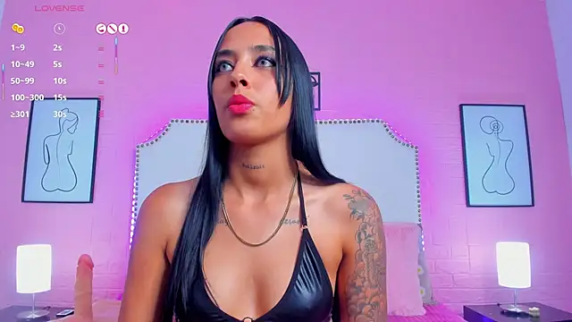 charlotte kisss online show from November 5, 7:47 pm