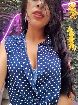 Astrid-- online show from October 9, 7:56 pm