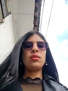 Astrid-- online show from February 20, 3:12 pm