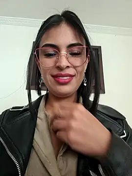 Astrid-- online show from May 7, 2:33 pm