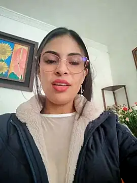 Astrid-- online show from May 12, 2:58 pm
