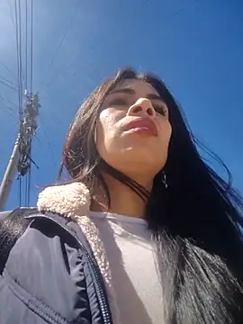 Astrid-- online show from June 11, 2:59 pm