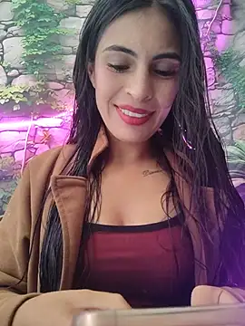 Astrid-- online show from June 18, 3:16 pm
