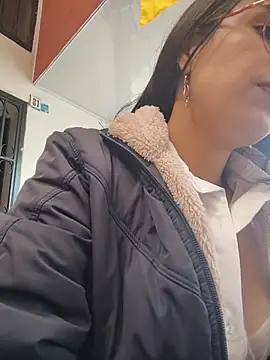 Astrid-- online show from June 24, 3:22 pm
