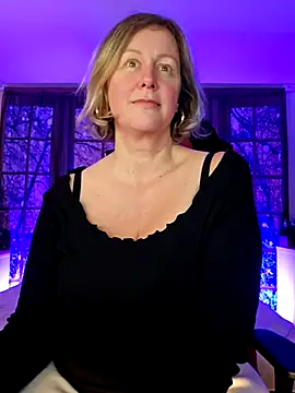 Snapshot of MarleneBloem chatting on February 14, 9:45 am MarleneBloem online show from February 14, 9:45 am