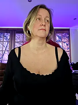 Snapshot of MarleneBloem chatting on February 23, 11:22 am MarleneBloem online show from February 23, 11:22 am