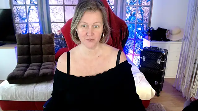 Snapshot of MarleneBloem chatting on February 24, 9:43 am MarleneBloem online show from February 24, 9:43 am