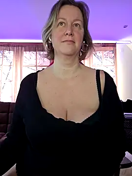 Snapshot of MarleneBloem chatting on February 25, 10:26 am MarleneBloem online show from February 25, 10:26 am