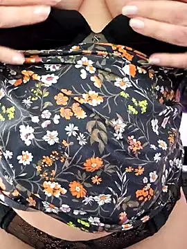 Snapshot of MarleneBloem chatting on March 14, 11:23 am MarleneBloem online show from March 14, 11:23 am