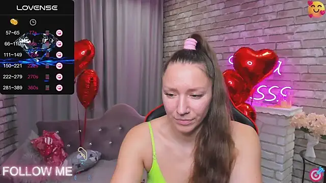 SarahCoksss online show from February 12, 3:07 am