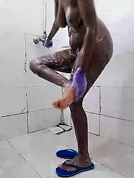 Snapshot of CurvyGlass chatting on January 14, 9:51 pm CurvyGlass online show from January 14, 9:51 pm