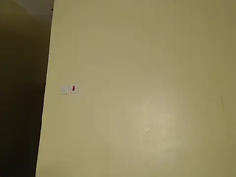 Snapshot of CurvyGlass chatting on February 4, 11:59 pm CurvyGlass online show from February 4, 11:59 pm