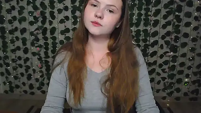 IxxiLiana online show from December 3, 4:03 am