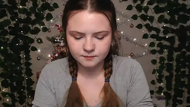 IxxiLiana online show from December 28, 4:08 am