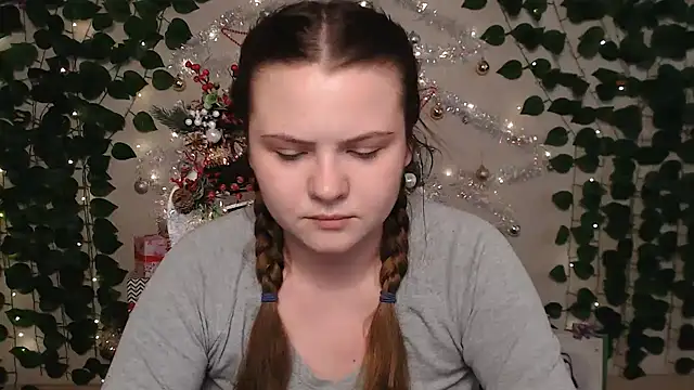IxxiLiana online show from December 28, 7:11 am