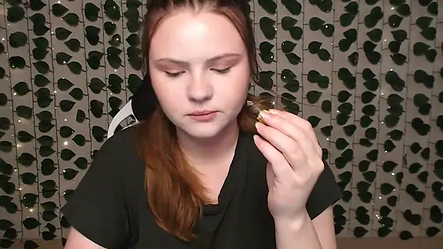IxxiLiana online show from February 11, 4:11 am