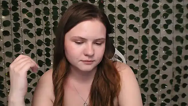 IxxiLiana online show from February 15, 7:27 am