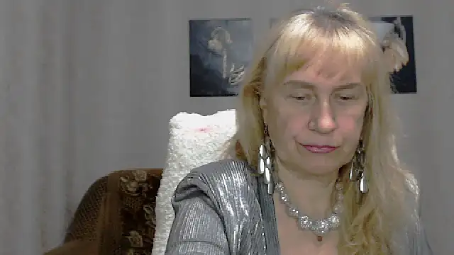 Snapshot of koroleva70 chatting on September 29, 5:51 pm koroleva70 online show from September 29, 5:51 pm