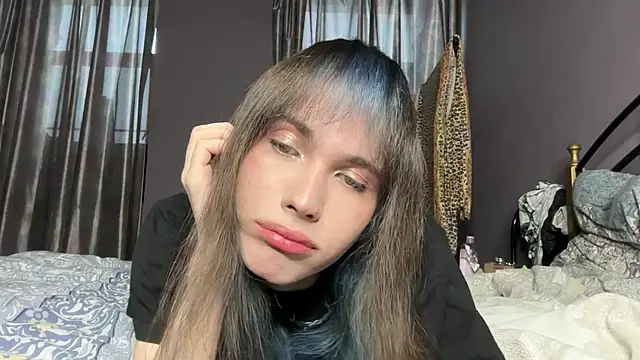 fcherthth online show from January 8, 12:18 pm