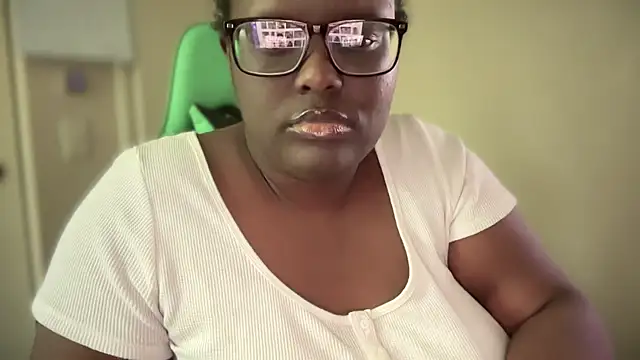 Yagurl  west online show from January 2, 5:14 am