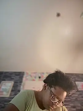 Yagurl  west online show from November 11, 8:53 pm