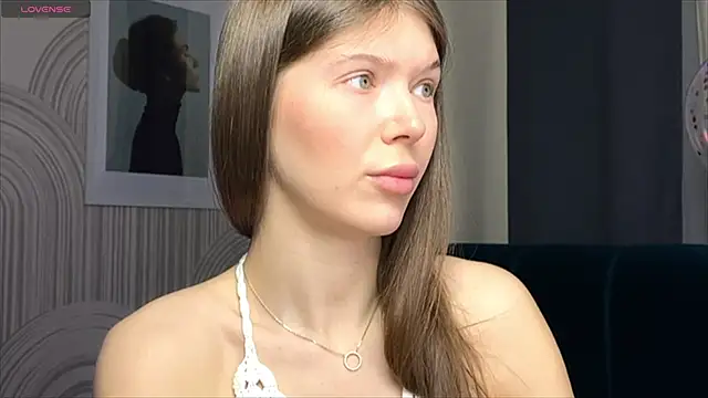 viviann evans online show from February 19, 1:29 am