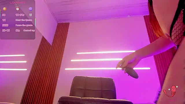 sweetlolihot  online show from November 8, 10:04 am