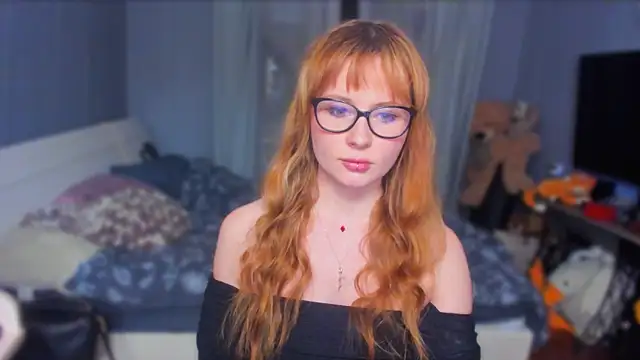 Snapshot of KlementinaBbG chatting on November 2, 7:38 pm KlementinaBbG online show from November 2, 7:38 pm