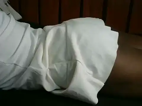 ebonyzoey online show from December 17, 3:39 pm