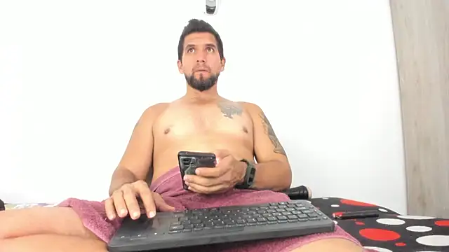 JULESLAKES online show from December 23, 2:09 am