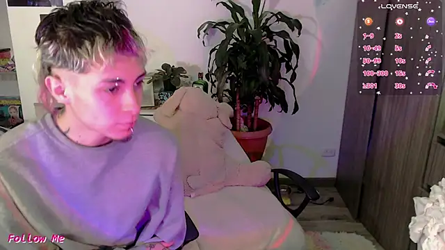 badeyes crazygoat online show from September 30, 11:26 am