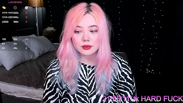   KawaiiYuki   online show from March 10, 8:59 am