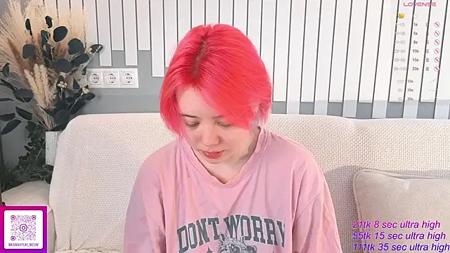   KawaiiYuki   online show from November 14, 6:45 am