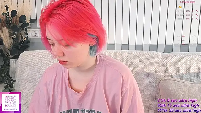   KawaiiYuki   online show from November 15, 6:22 am