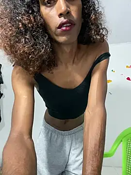 lau sil online show from March 12, 7:53 pm