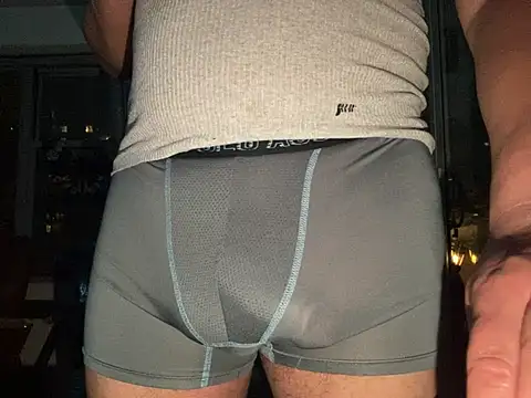 Snapshot of ThickDick_Daddy chatting on July 18, 7:01 am ThickDick Daddy online show from July 18, 7:01 am
